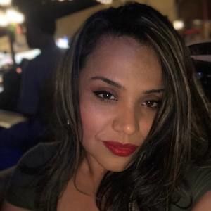 Meet your Posher, Tania